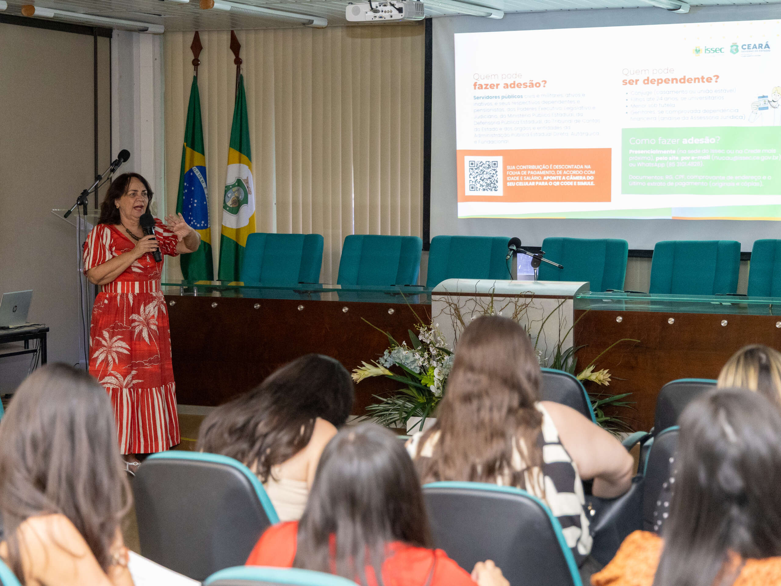 Issec participa da programação de acolhimento aos novos servidores da Seplag